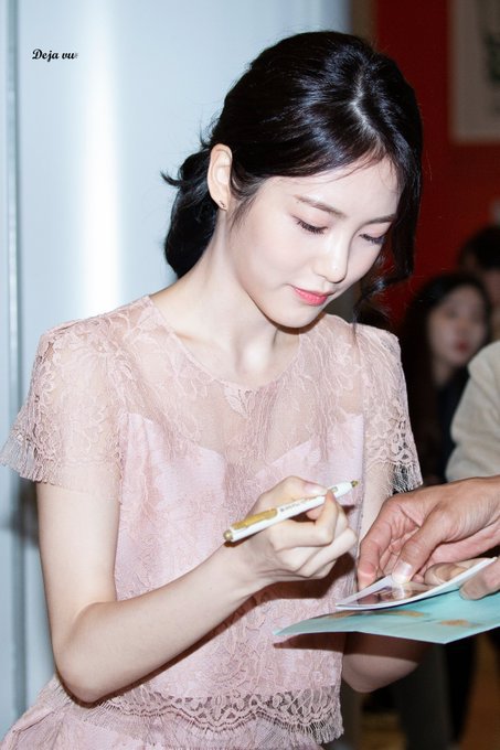 a7db9f2ea3a5824be1fe741af657419c.jpg