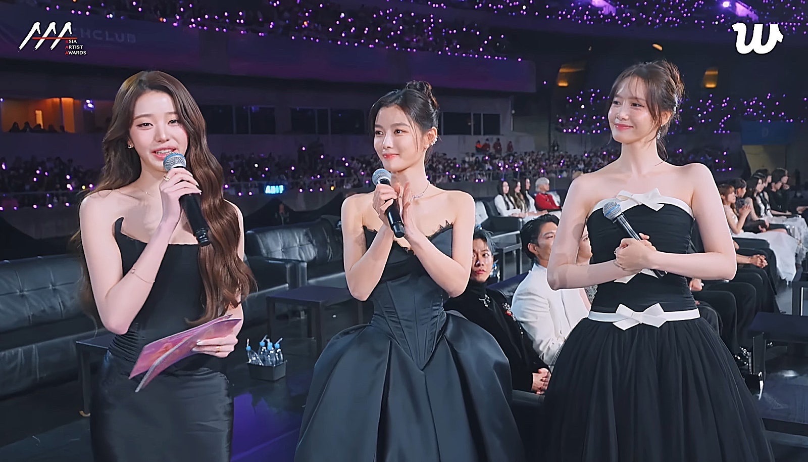 장원영 김유정 윤아 쓰리샷