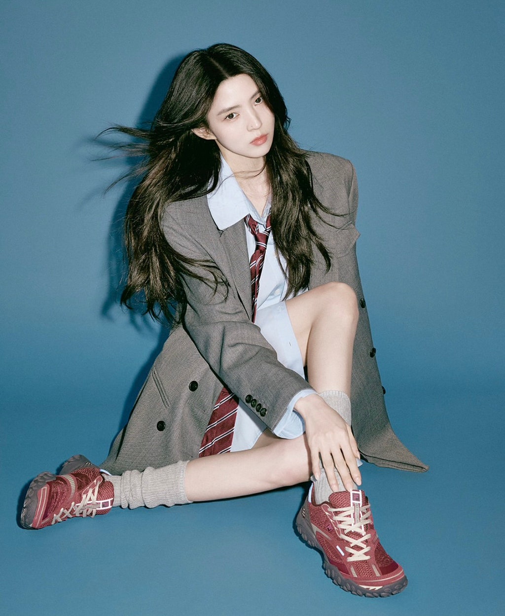 한소희 김나영 휠라 에샤페 화보.jpg