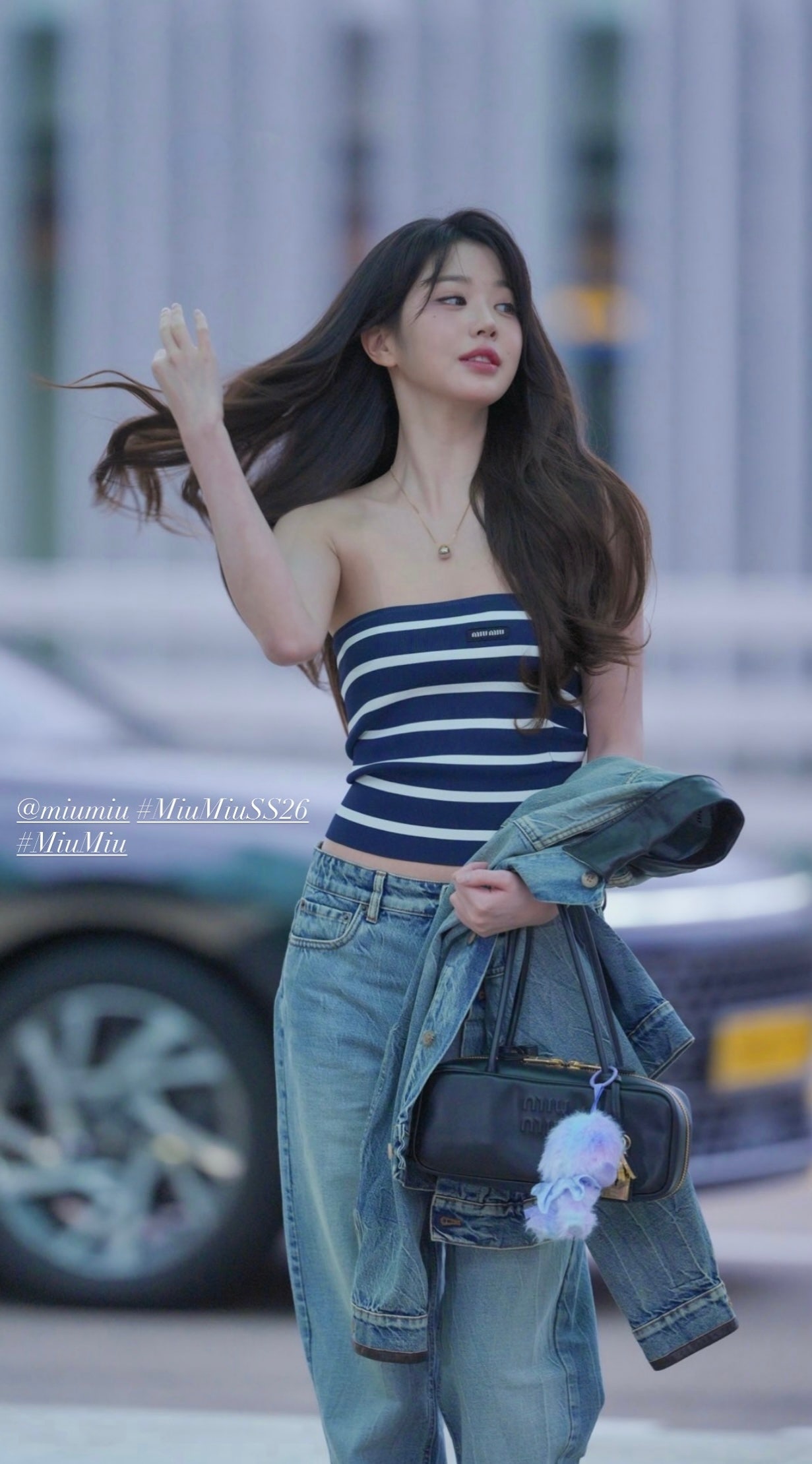 오늘 핫걸룩 입고 출국하는 장원영