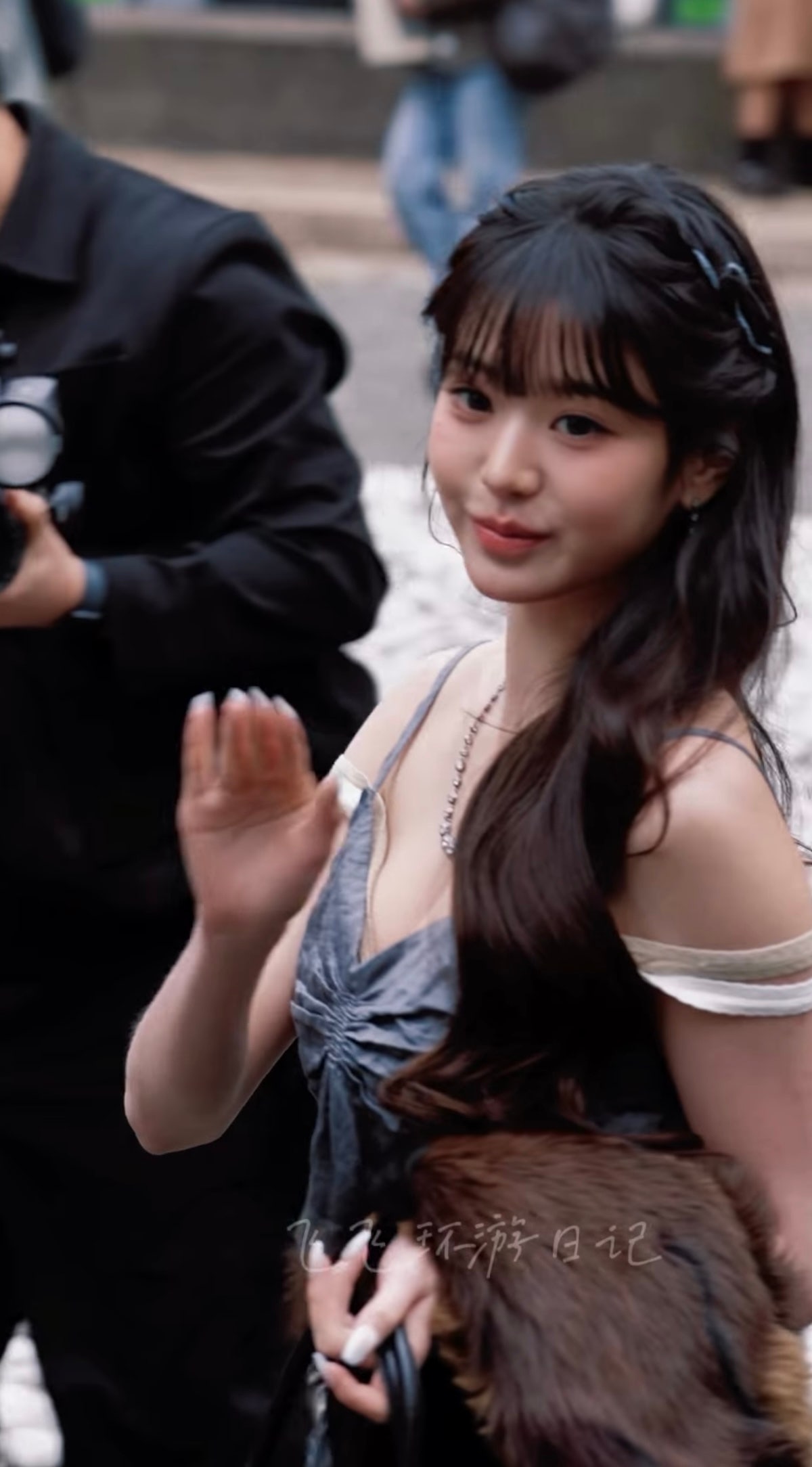 파리 패션위크 장원영