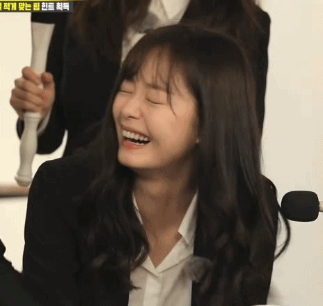 전소민 오피스룩