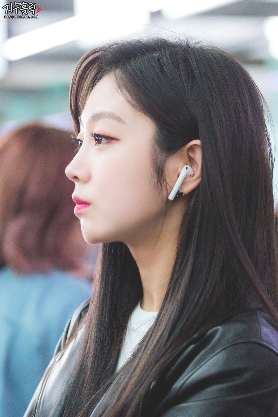 이어폰 잘못 꼈지만 당당한 서지수..