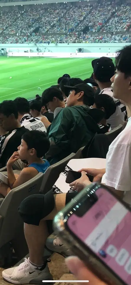 실시간 현타온(?) 이선균