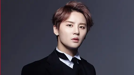 국세청, 가수 김준수 '고강도 세무조사...약 10억원 추징