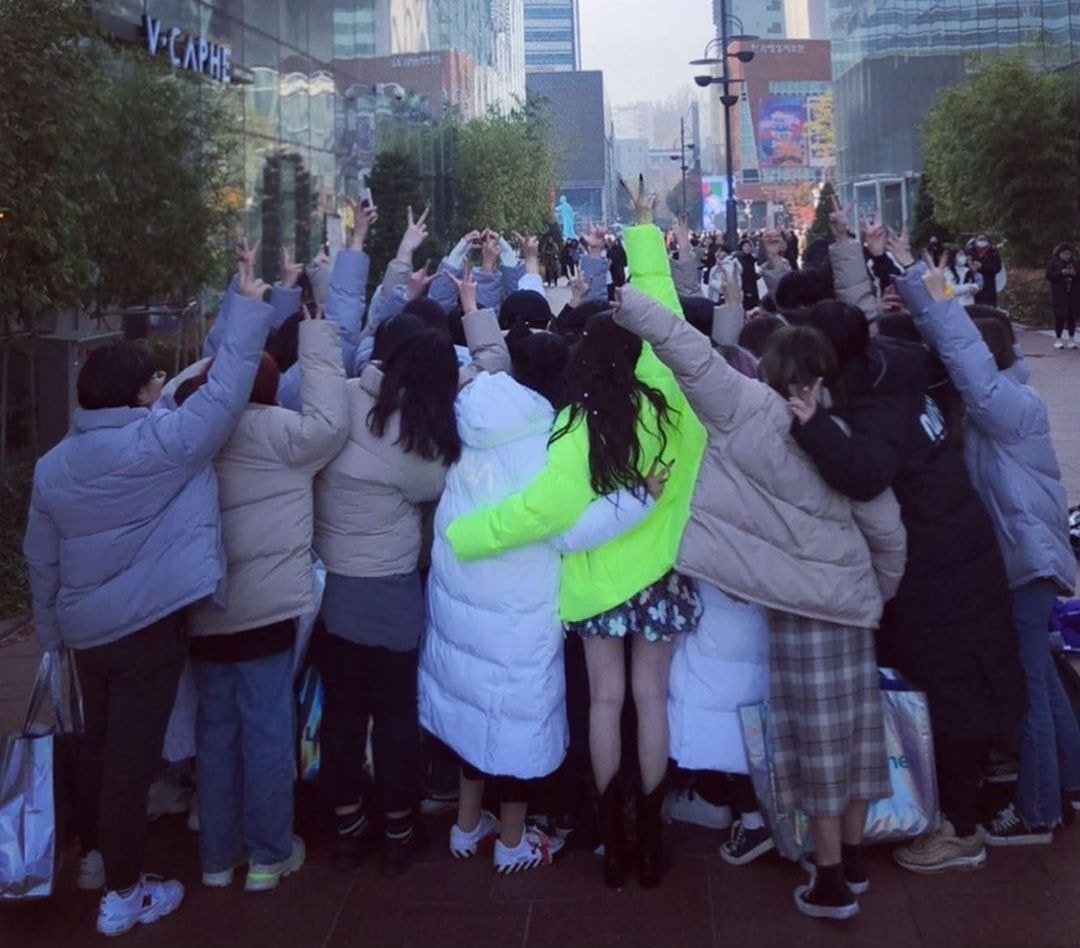 현아 공방 역조공 이번엔 패딩
