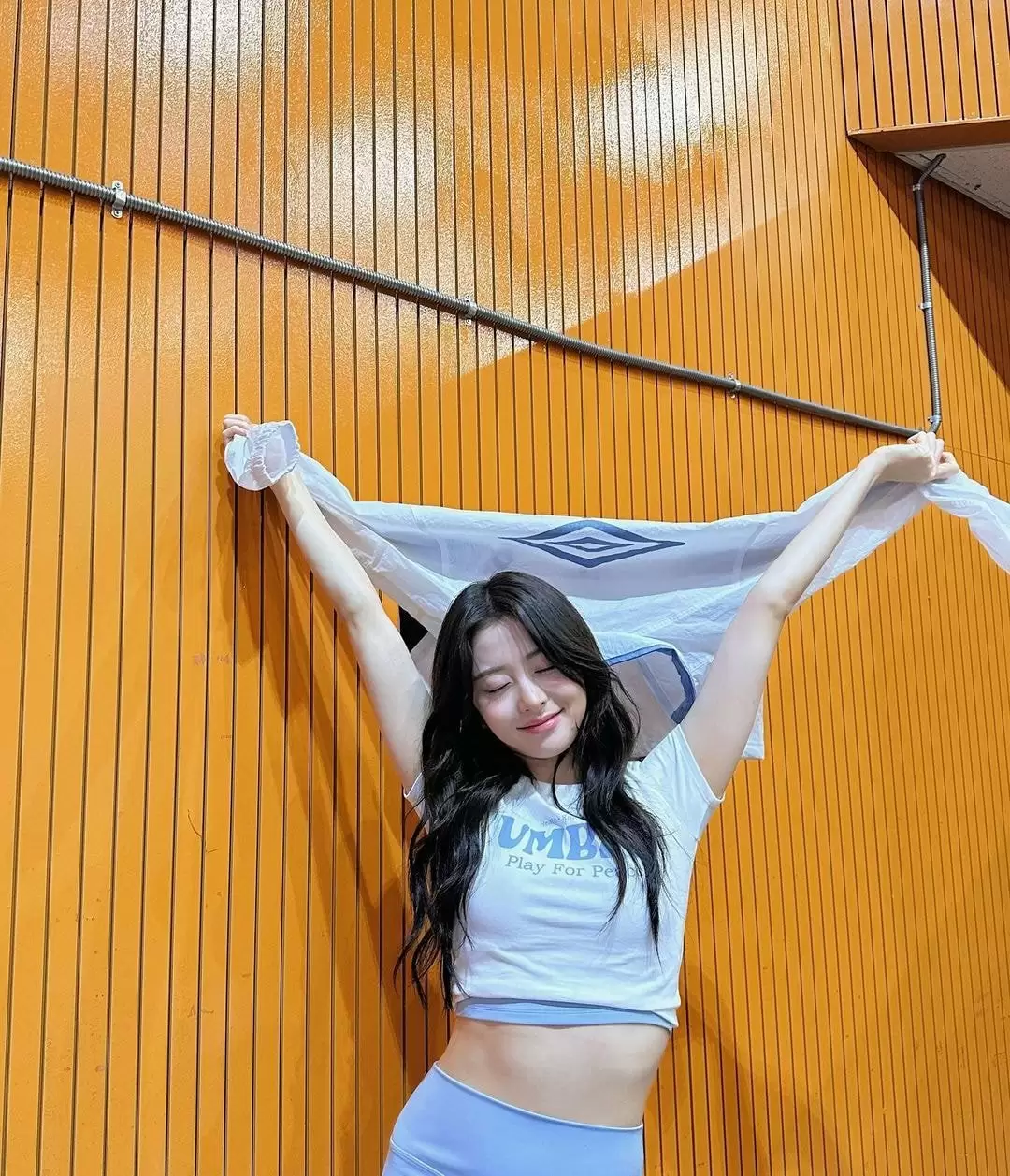 르세라핌 허윤진 인스타 업뎃