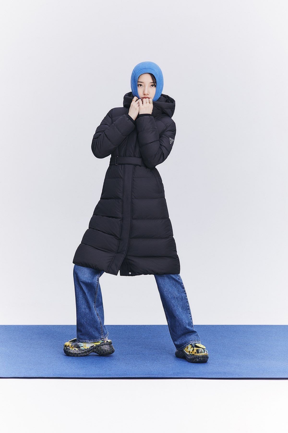 수지 게스 화보 움짤 영상