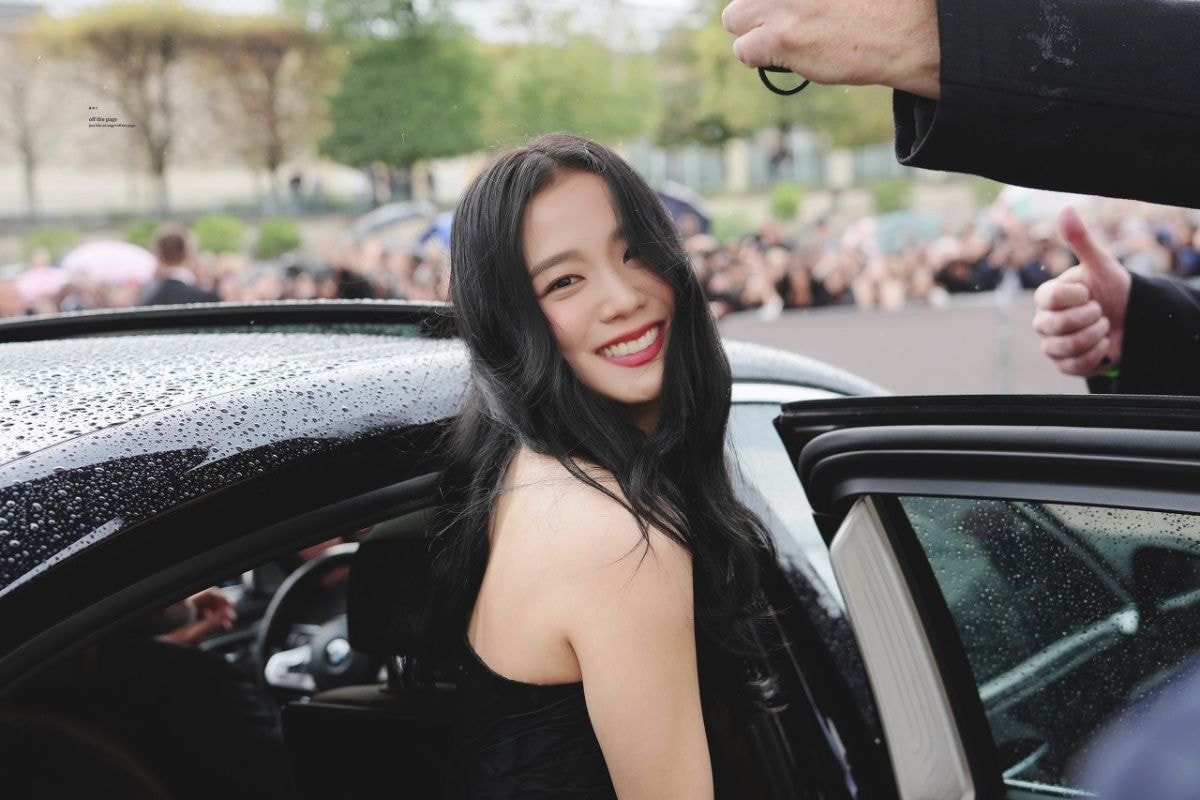 최근 블랙핑크 지수 고화질 직찍
