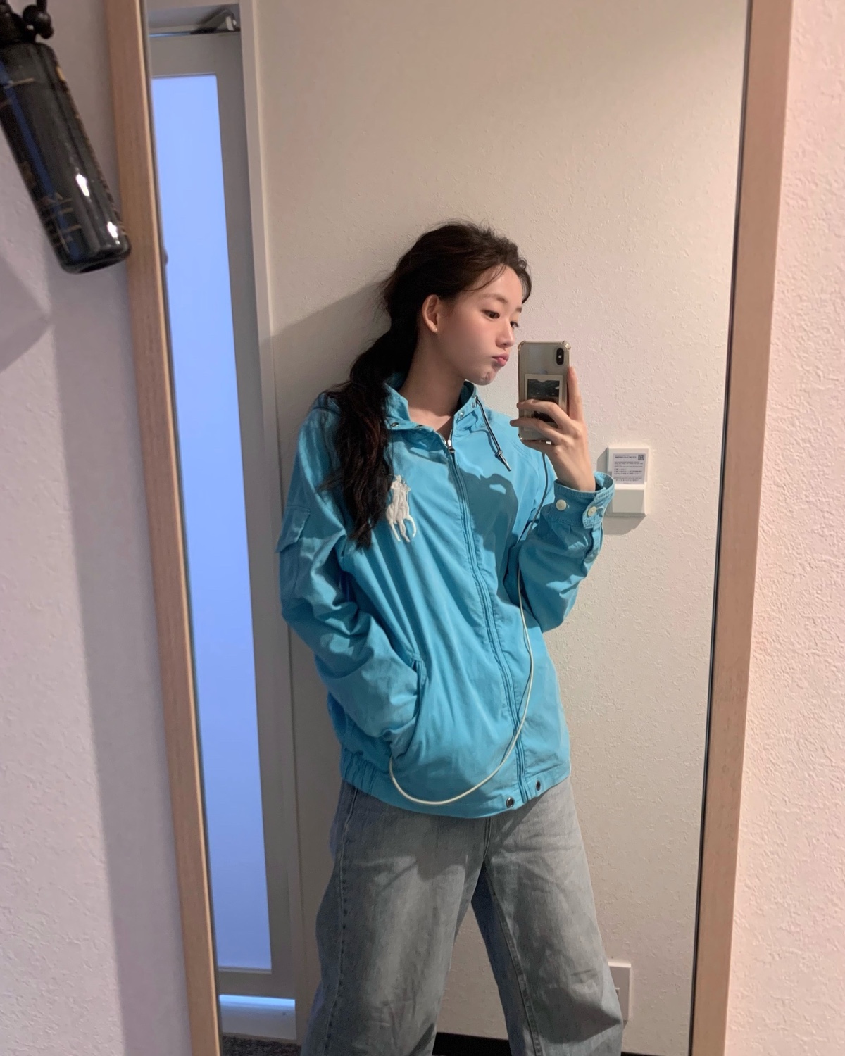 배우 최윤지