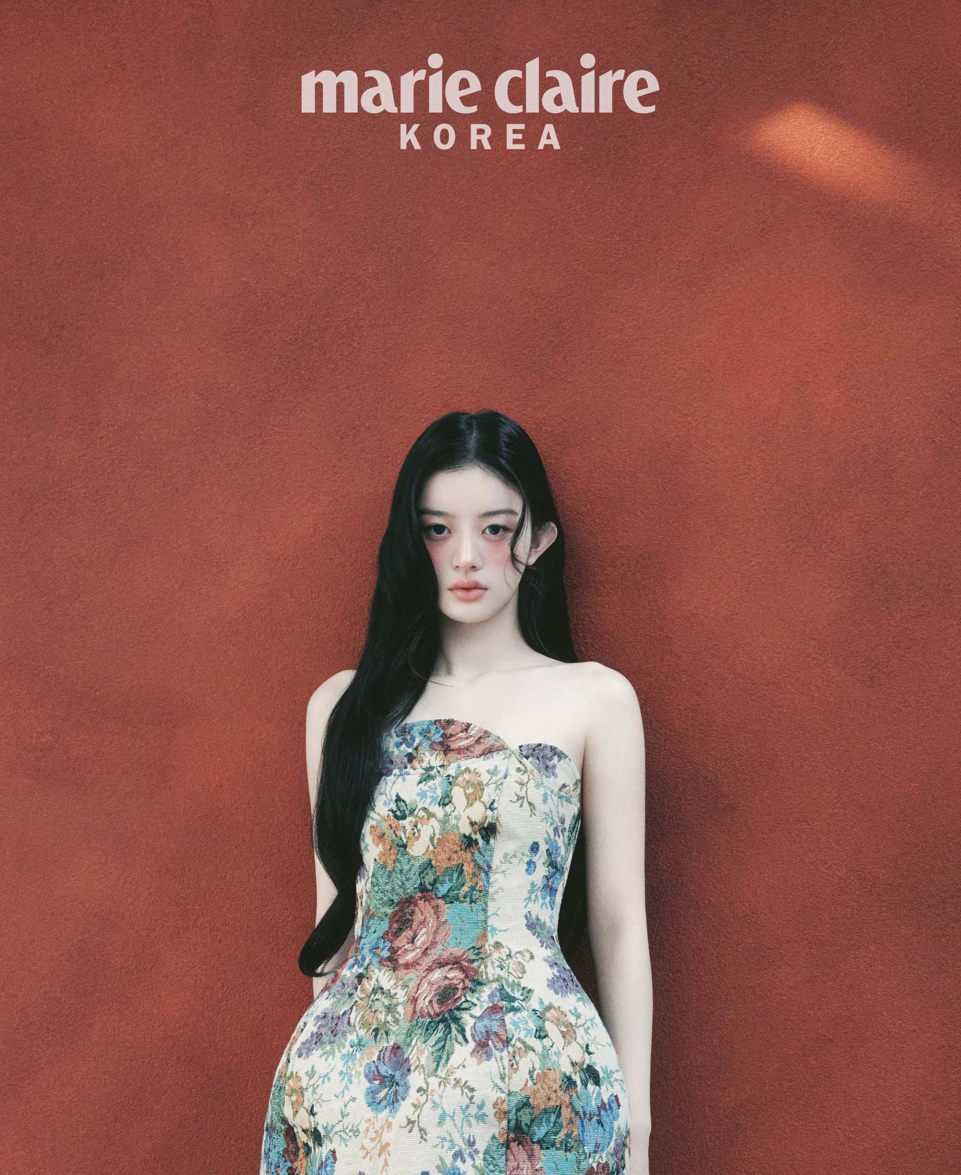 아일릿 민주 마리끌레르 1월호 화보