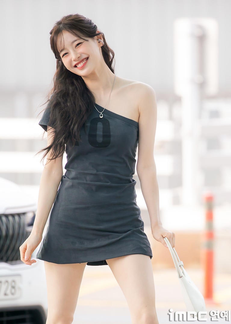 츄 공항패션