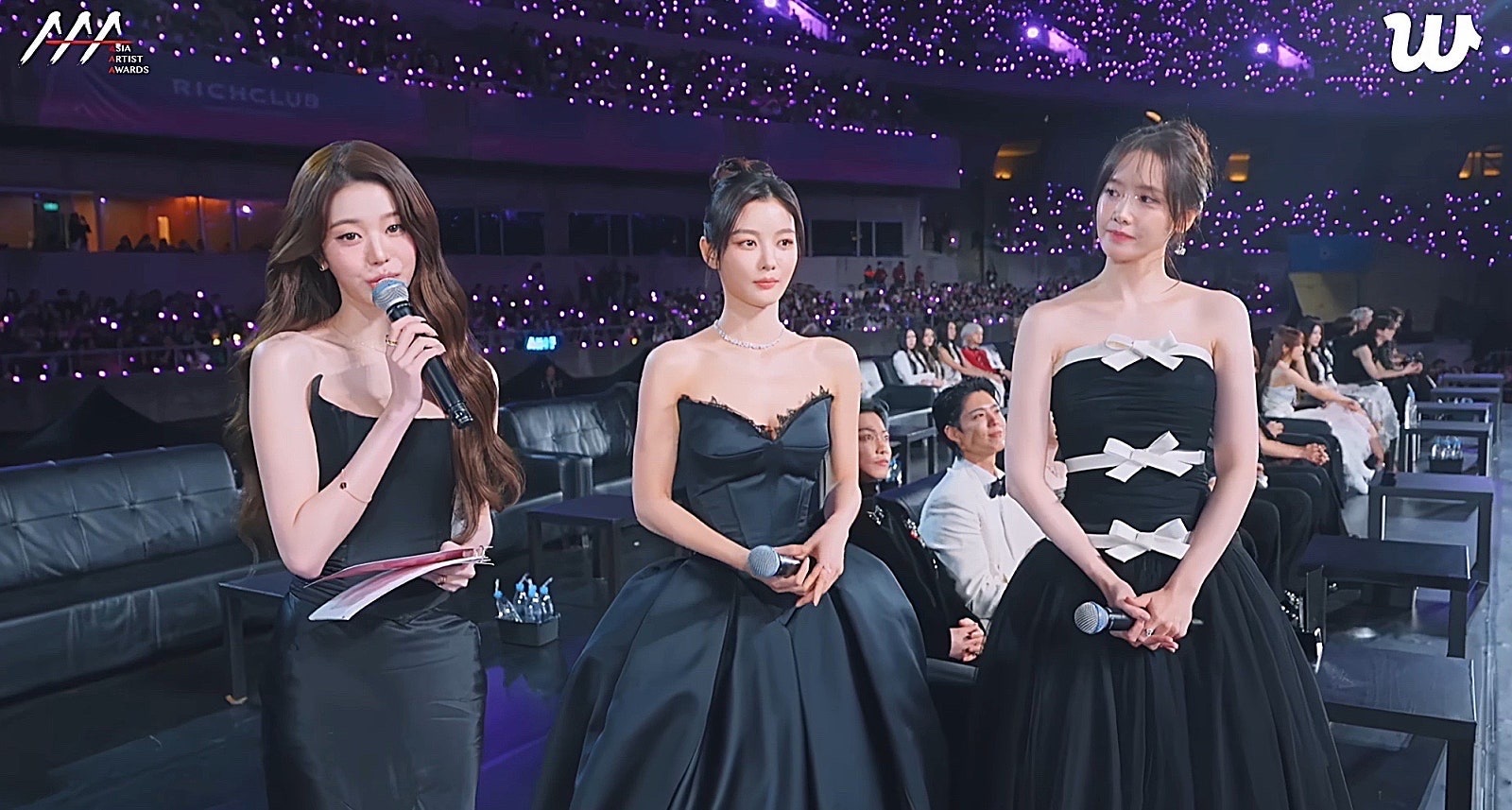 장원영 김유정 윤아 쓰리샷