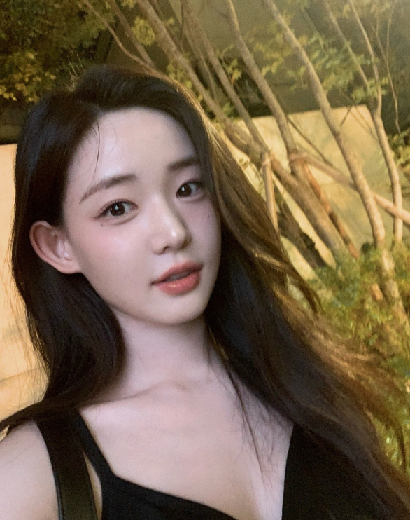 배우 최윤지