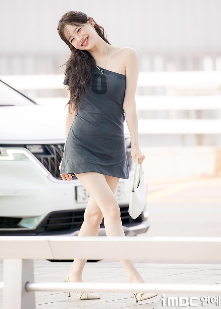 츄 공항패션