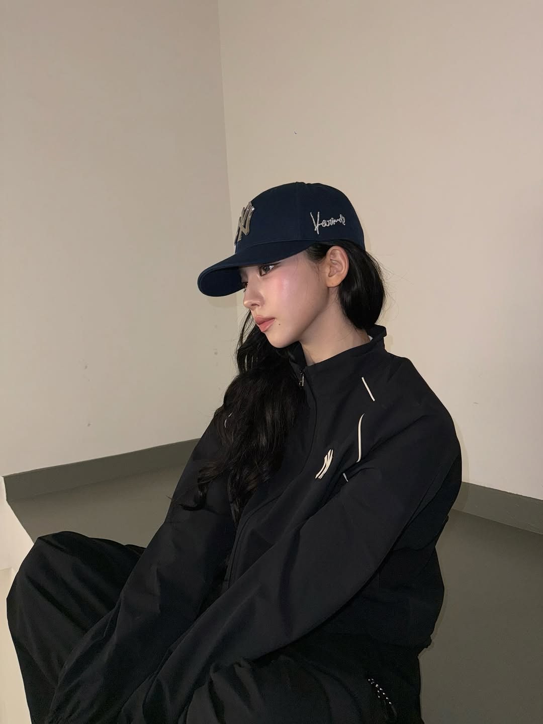 mlb 모자 쓴 카리나