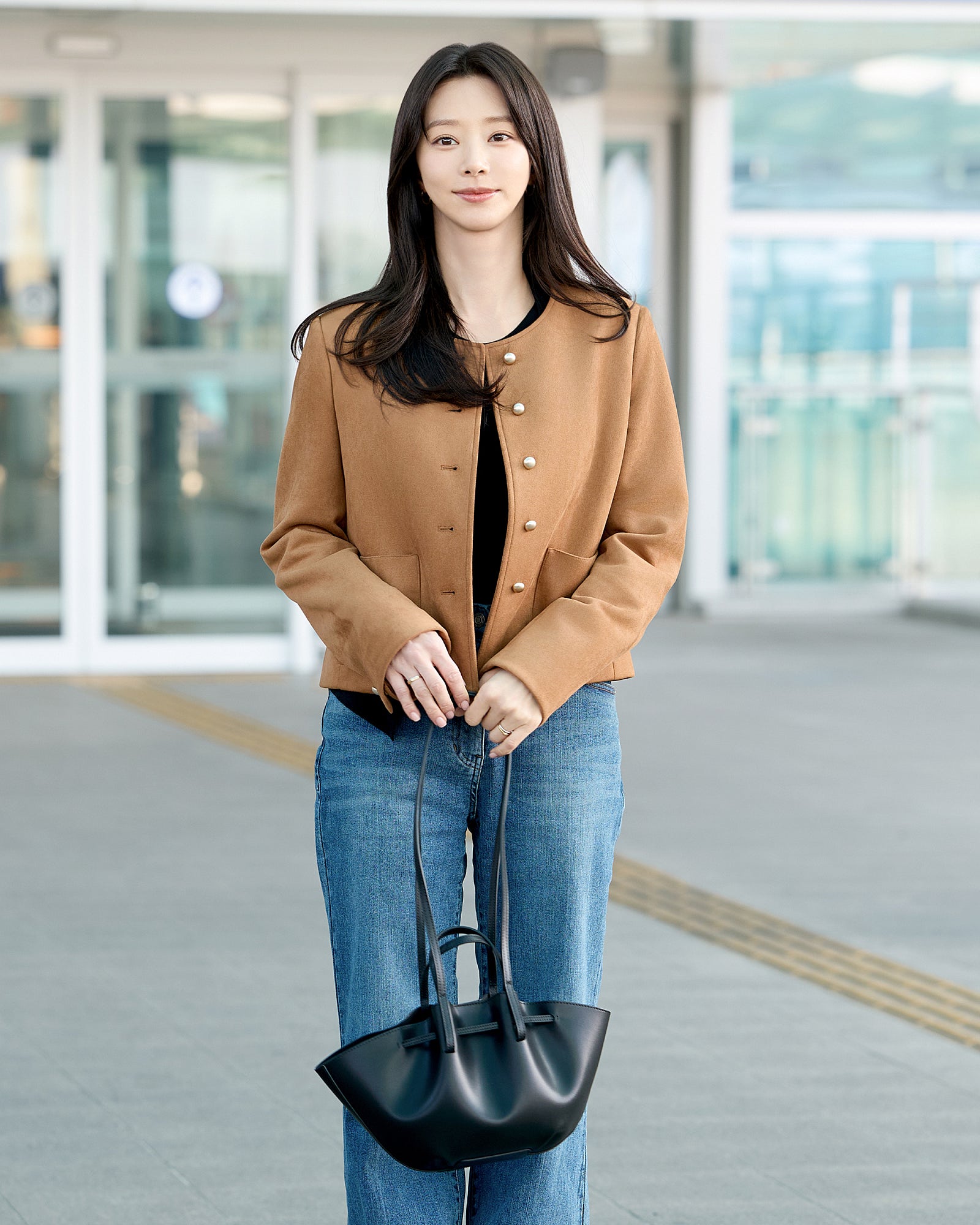 이주빈 공항패션