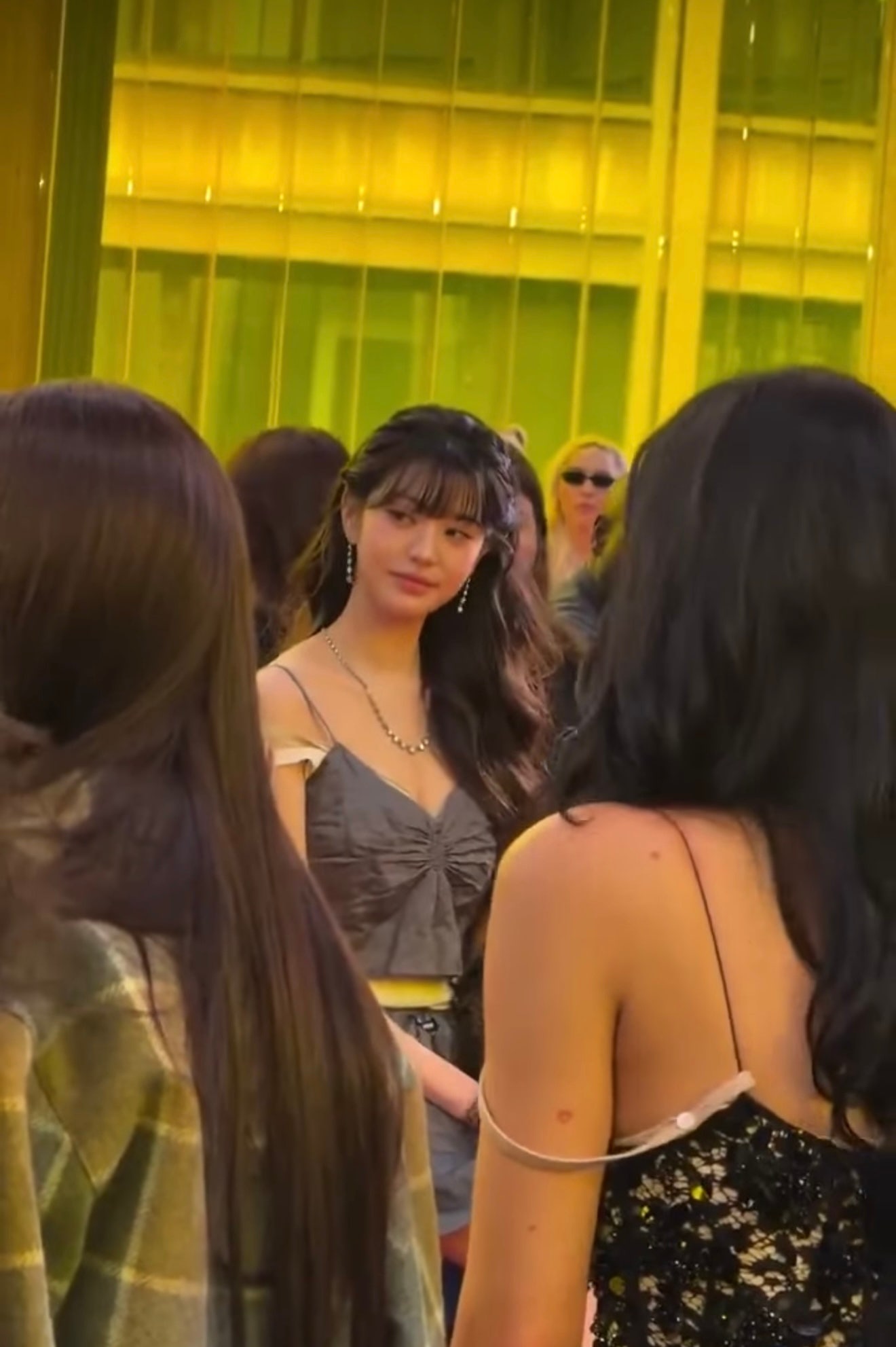 파리 패션위크 장원영