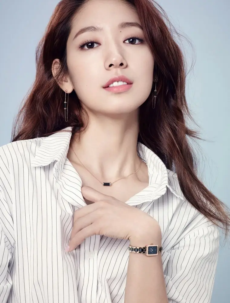박신혜 아가타 파리 2016 여름 주얼리 화보.jpg