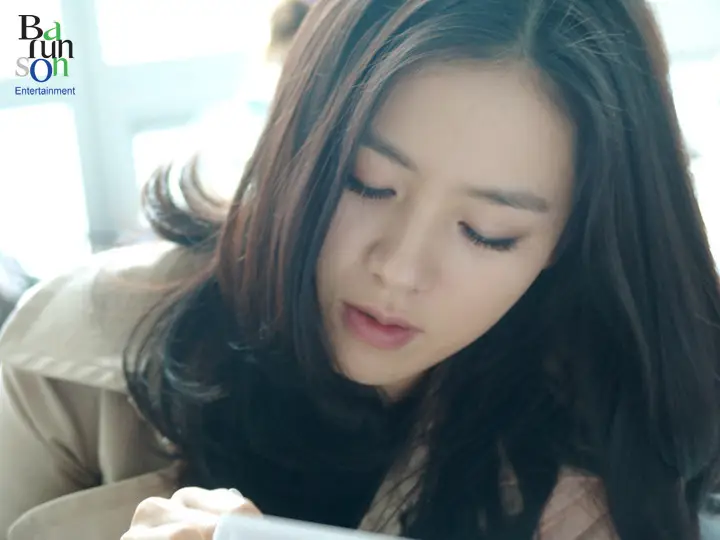일상 속 손예진 완벽한 미모·몸매