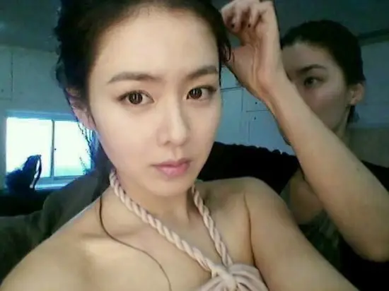 일상 속 손예진 완벽한 미모·몸매