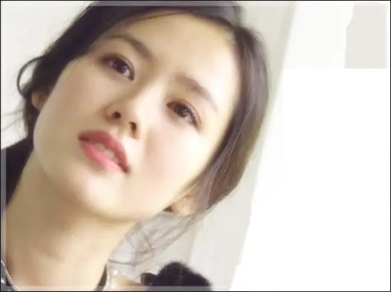 일상 속 손예진 완벽한 미모·몸매