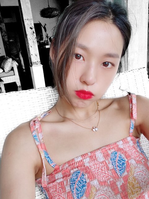 #설현 셀카