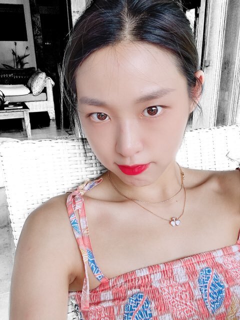 #설현 셀카