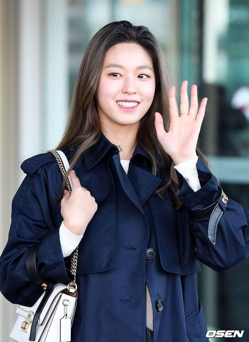 코치 뉴욕 컬랙션(패션위크) 참석차 출국하는 #AOA #설현