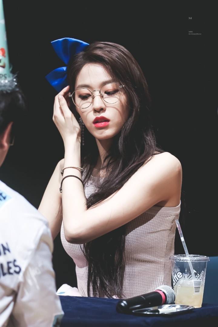 보고싶은 #설현