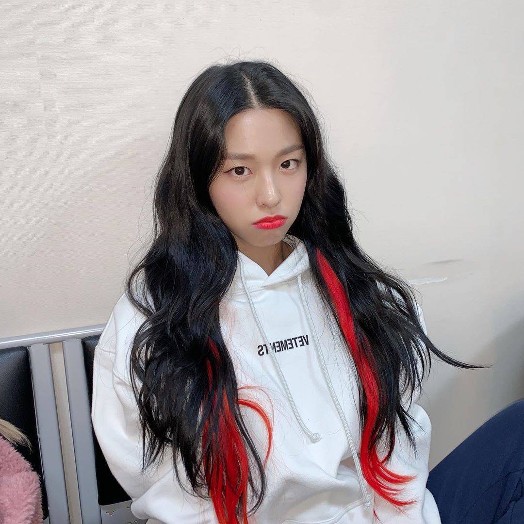 오늘자 설현.insta