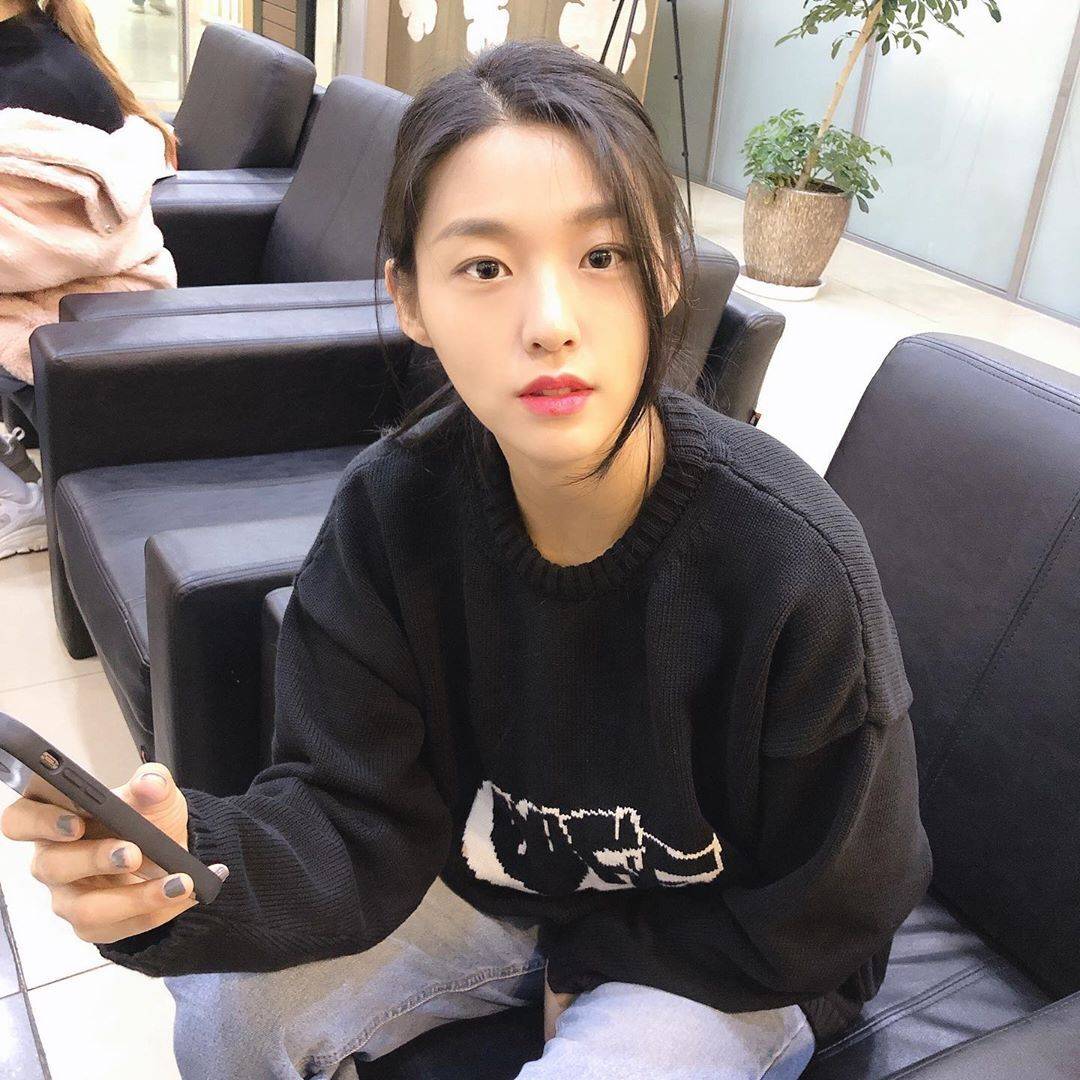 오늘자 설현.insta