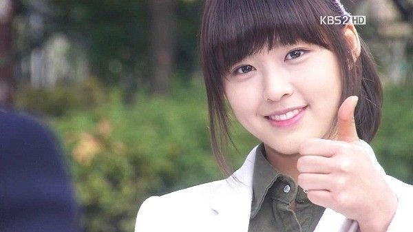 19살때 설현