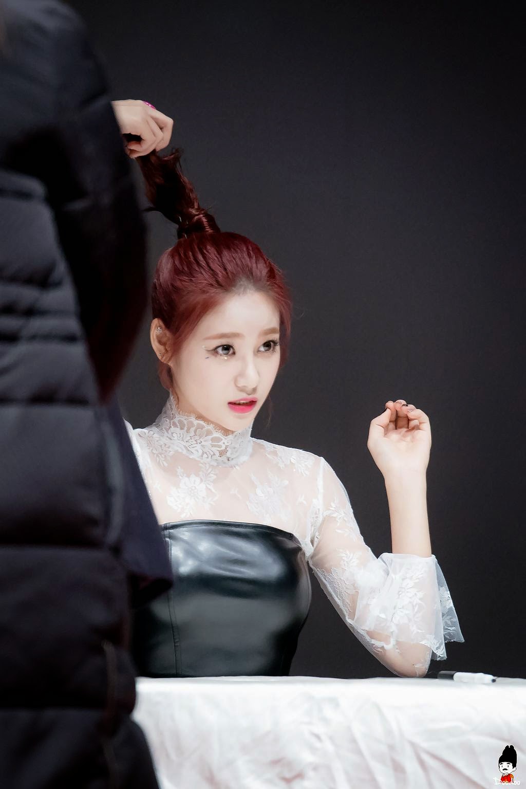 141121 AOA 신촌 팬사인회 직찍 by @DooDoo