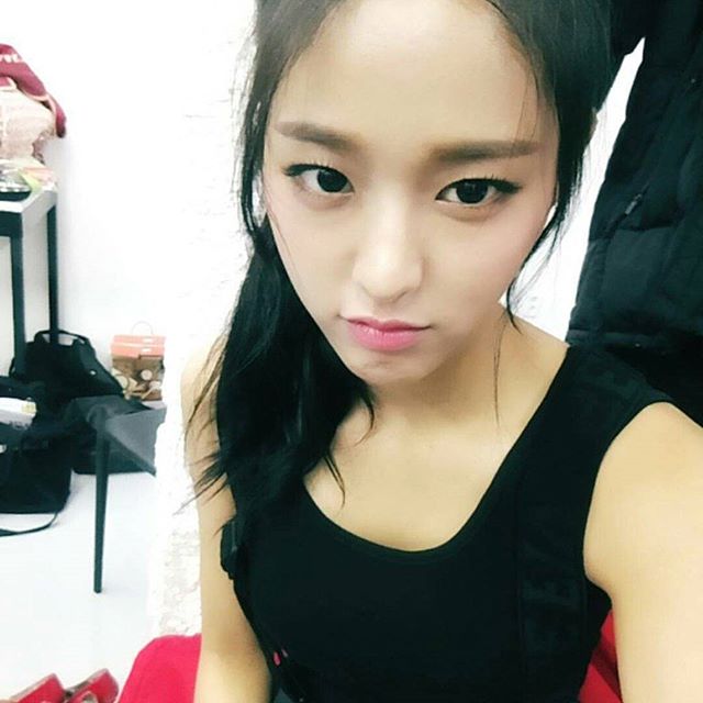 설현(AOA) 151113 인스타그램 - 그럼 안보는김에 아무거나 다올려야지