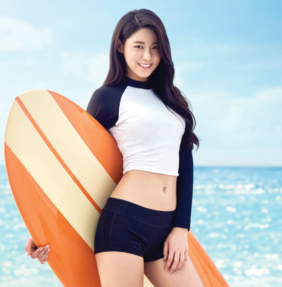 AOA 설현 SK텔레콤 스마트폰 쏠(Sol) 모델화보.jpg
