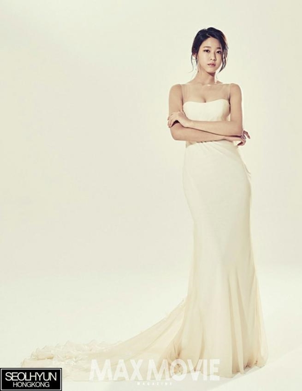 맥스무비 설현 화보.jpg