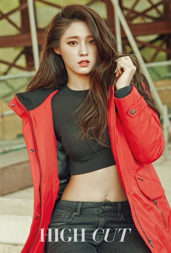 설현 하이컷화보