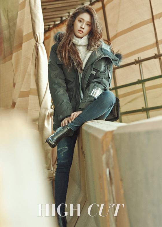 설현 하이컷화보