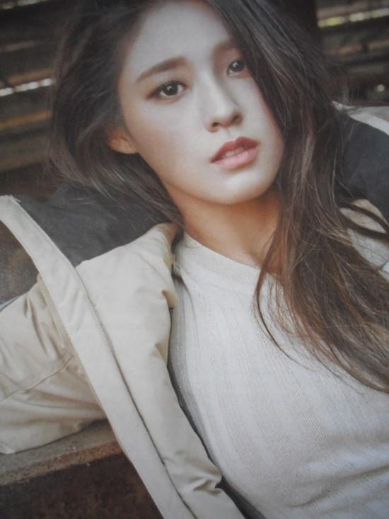 설현 하이컷화보