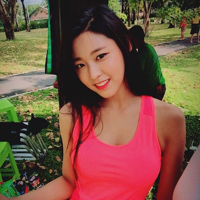 설현(AOA) 160214 인스타그램 - 한국 도착했습니다^-^!!!!