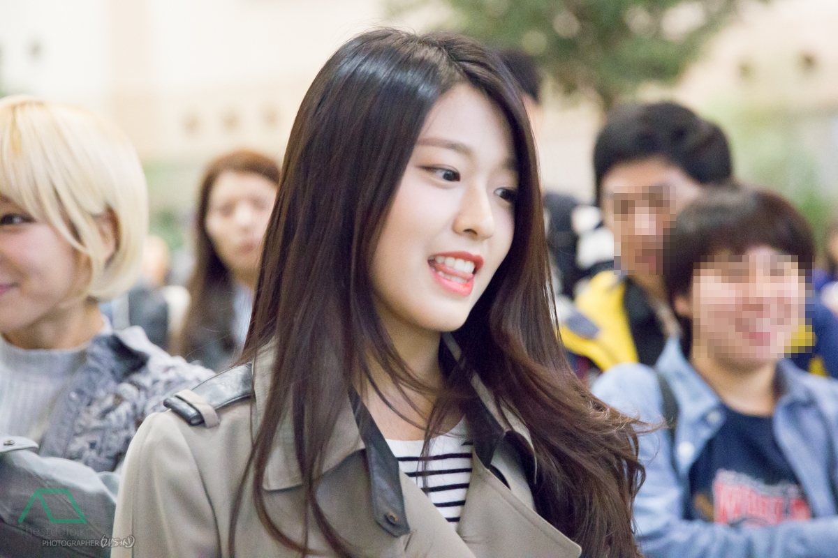 141012 AOA 출국 직찍 by 미스터신iu