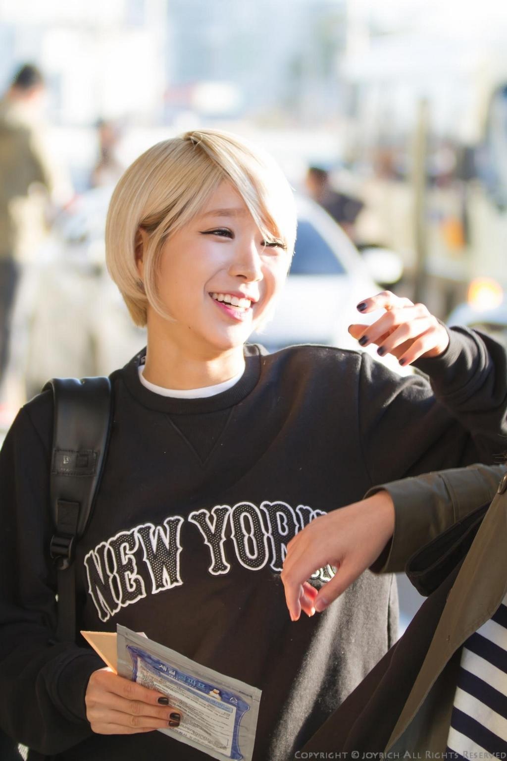 141103 김포공항 출국 초아,설현 직찍