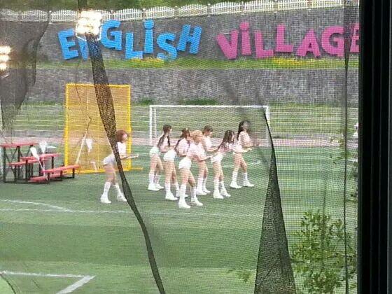 AOA 뮤비 스포 짤.jpg