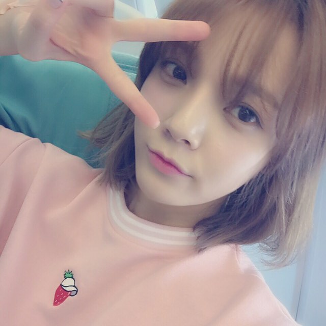 지민(AOA) 150807 인스타그램 - 자 여기 셀카 므흣