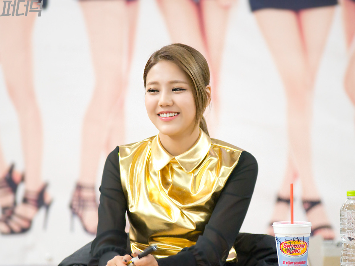 130126 AOA 김포공항 팬사인회 직찍