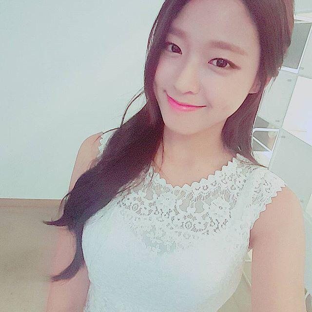 설현(AOA) 150816 인스타그램 - 염색 웃자 Dye Let's Smile.