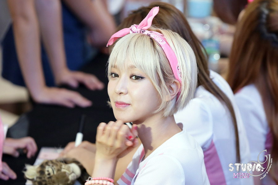 AOA 직찍 - 140720 여의도 IFC몰 팬싸인회 by MINe