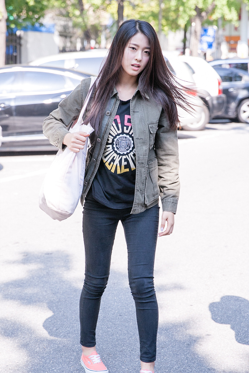 AOA 설현 직찍 - 141009 나눔국민대상 시상식 출근길