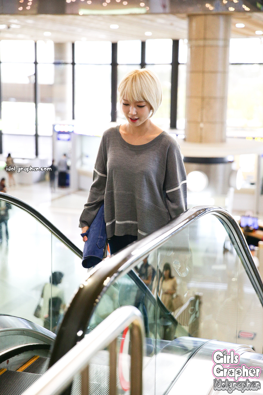 초아(AOA) 직찍 - 140906 김포공항 출국 by Girls Grapher